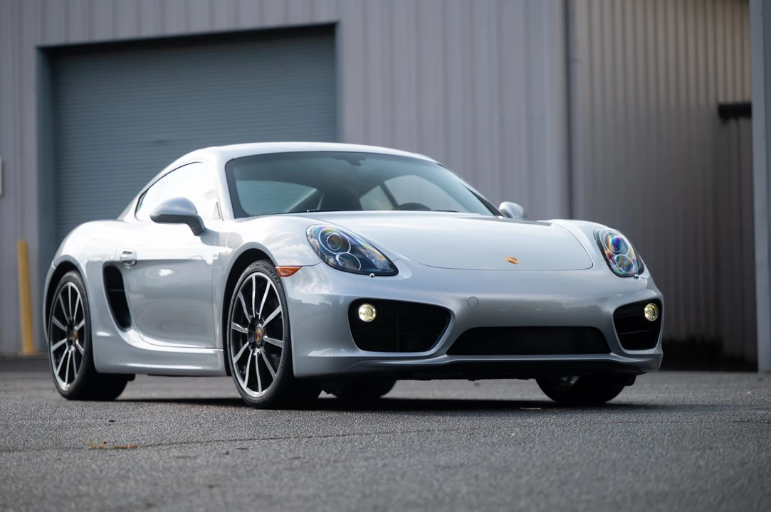 2014 Porsche 981 Cayman - Image 9 of 31