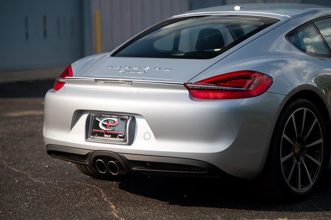 2014 Porsche 981 Cayman - Image 27 of 31