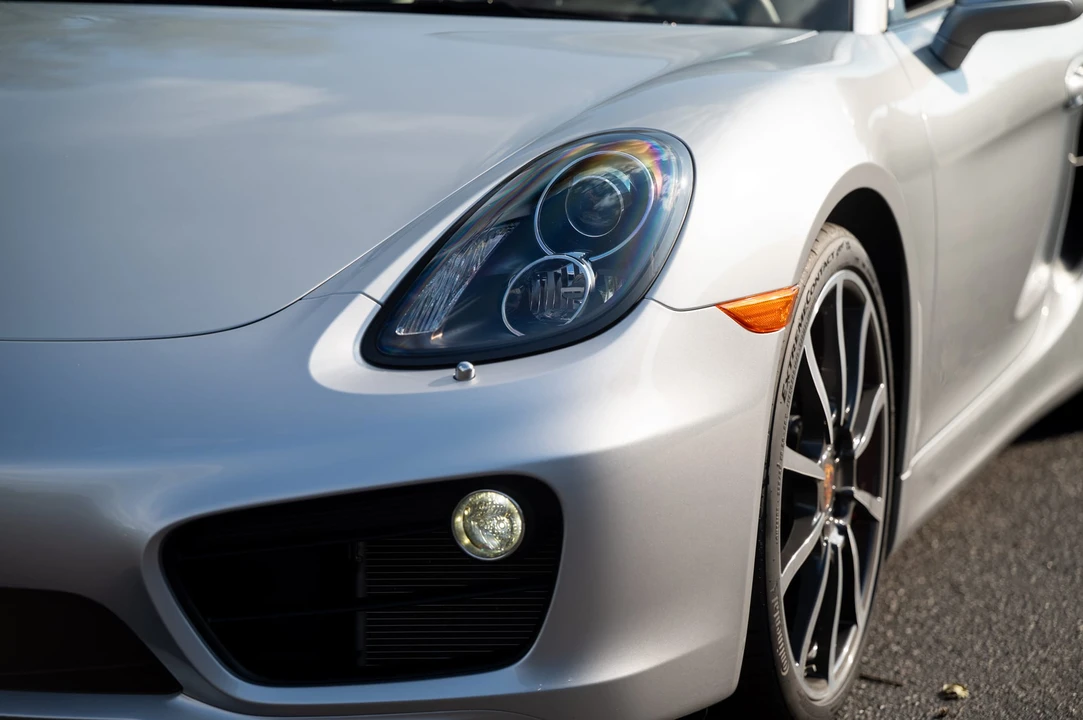 2014 Porsche 981 Cayman - Image 22 of 31