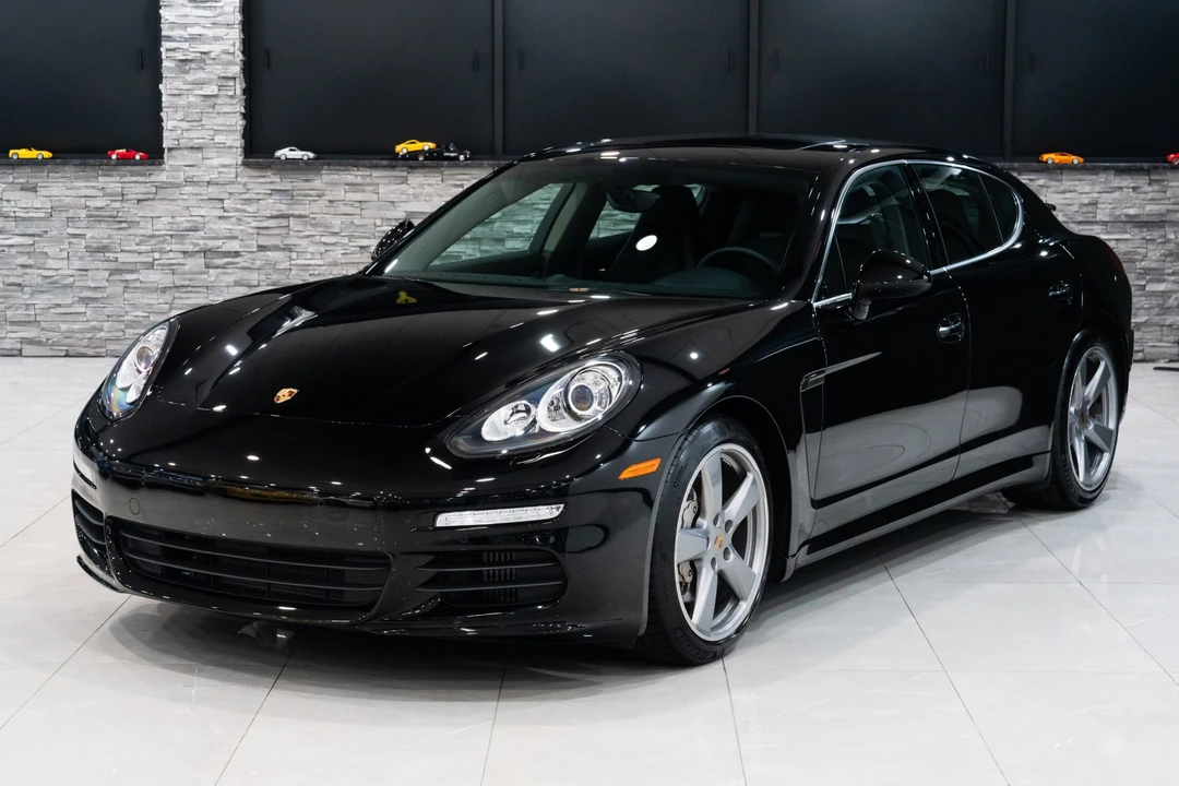 2014 Porsche 970 Panamera S - Image 10 of 31
