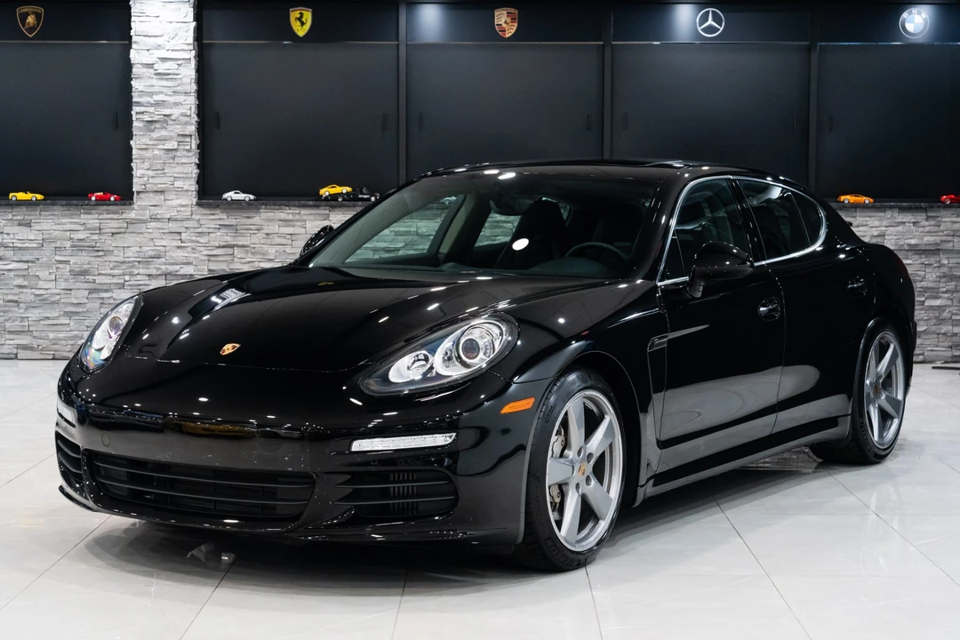 2014 Porsche 970 Panamera S - Image 9 of 31