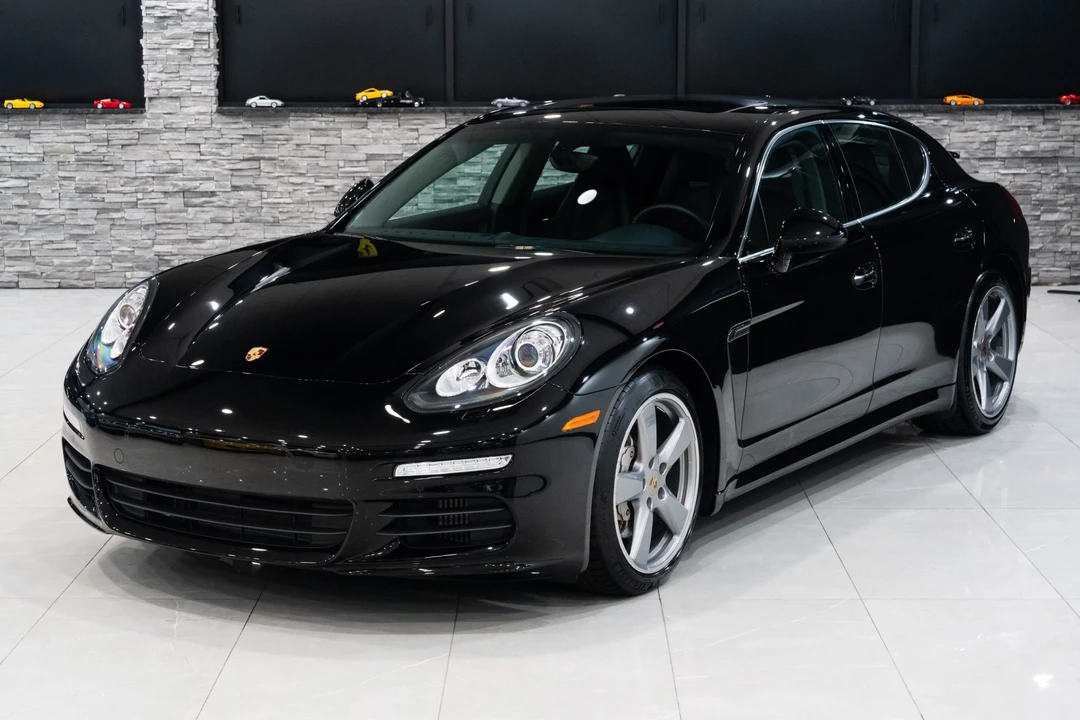 2014 Porsche 970 Panamera S - Image 7 of 31
