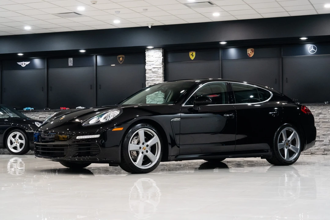 2014 Porsche 970 Panamera S - Image 5 of 31