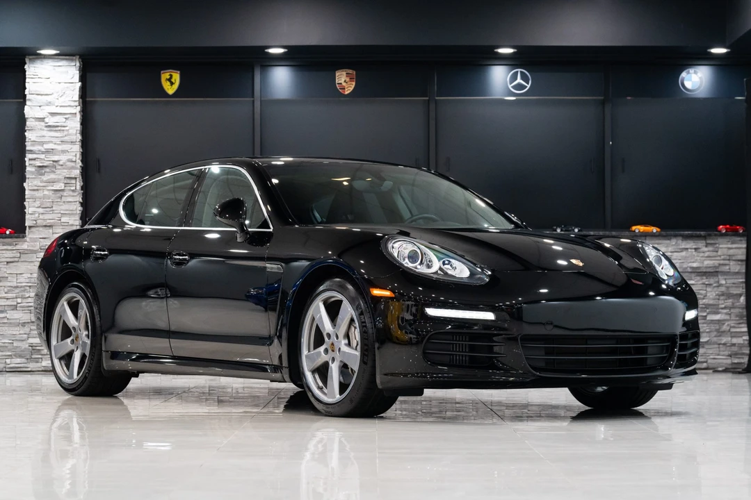 2014 Porsche 970 Panamera S - Image 24 of 31