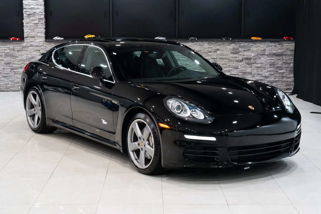 2014 Porsche 970 Panamera S - Image 27 of 31