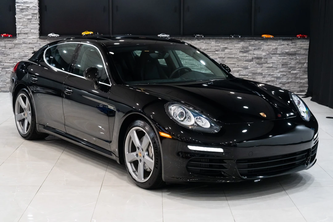 2014 Porsche 970 Panamera S - Image 28 of 31