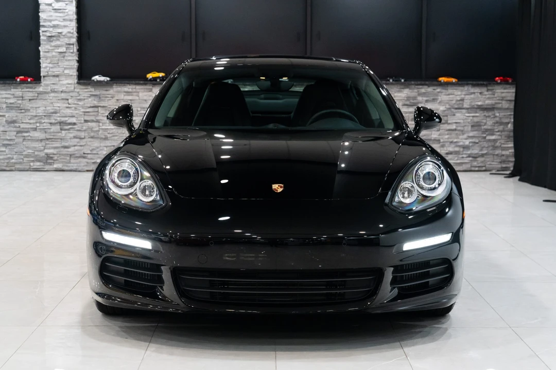 2014 Porsche 970 Panamera S - Image 16 of 31