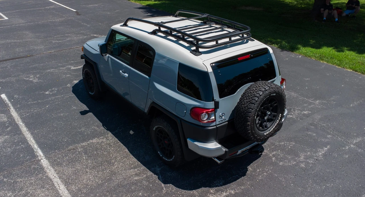 2014 Toyota FJ Cruiser - Image 17 of 31