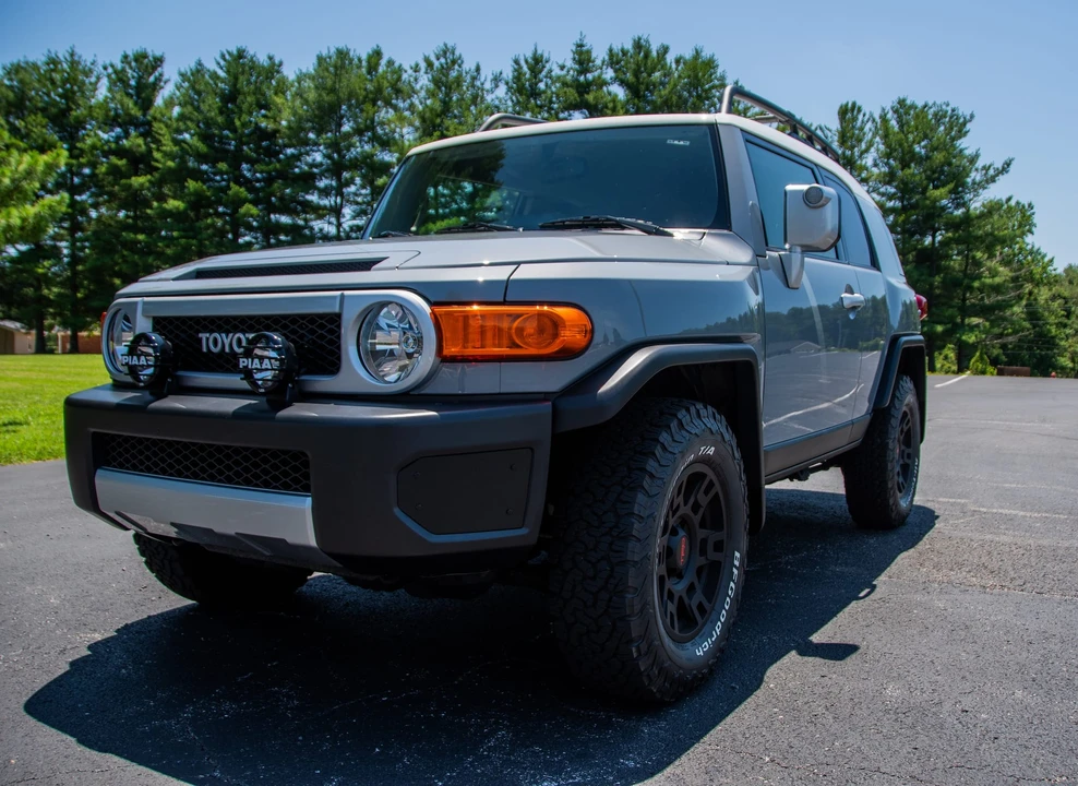 2014 Toyota FJ Cruiser - Image 3 of 31