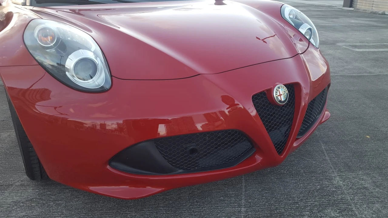2015 Alfa Romeo 4C Coupe - Image 11 of 31