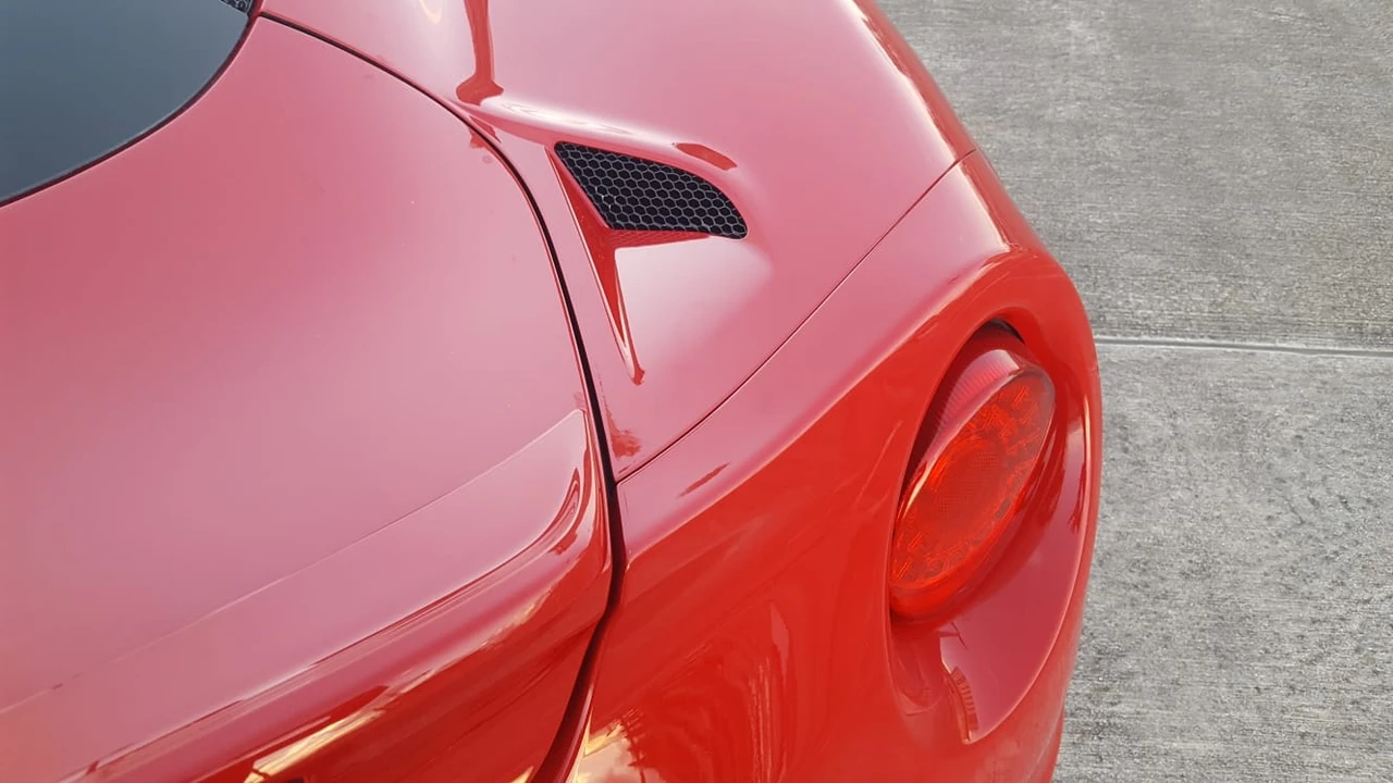 2015 Alfa Romeo 4C Coupe - Image 9 of 31
