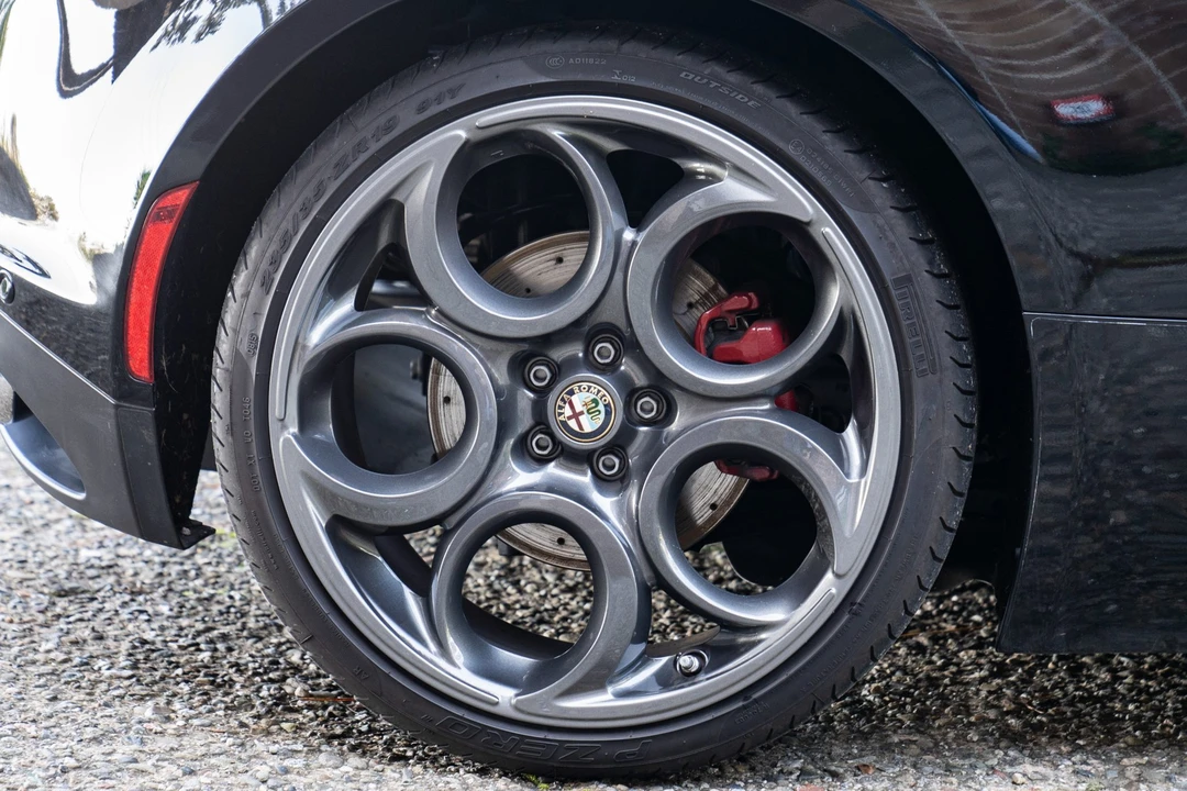 2015 Alfa Romeo 4C Coupe - Image 30 of 31