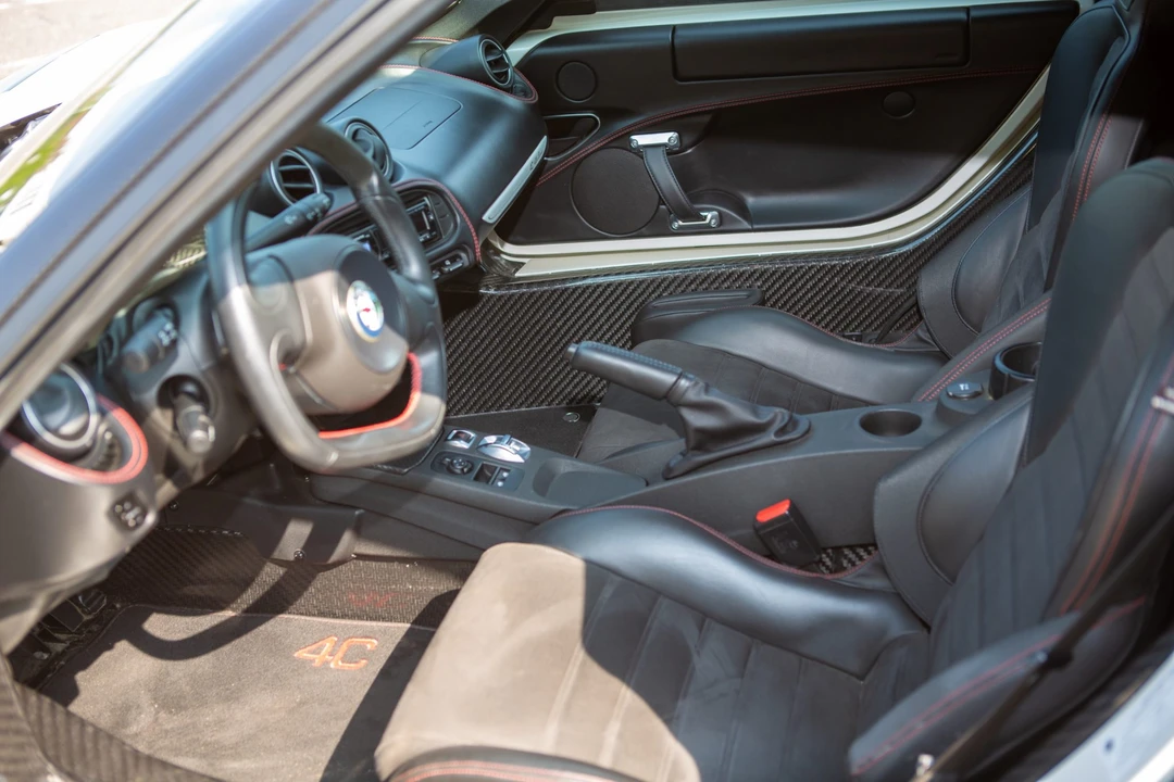 2015 Alfa Romeo 4C Spider - Image 28 of 31