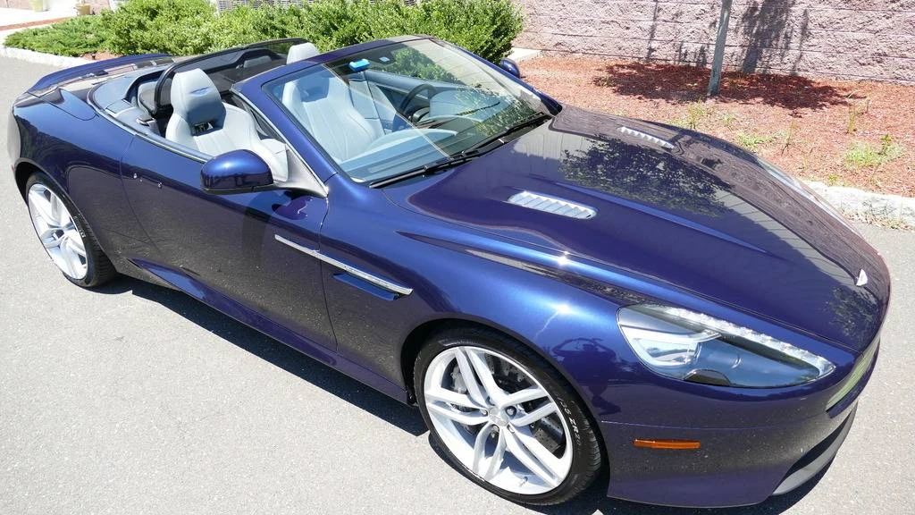 2015 Aston Martin DB9 - Image 13 of 31
