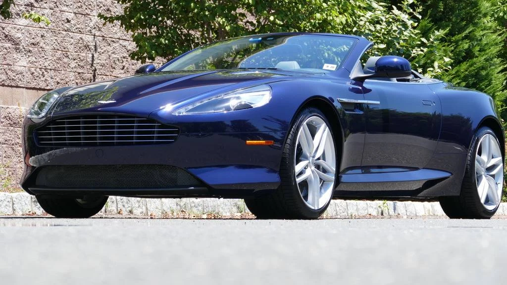 2015 Aston Martin DB9 - Image 2 of 31