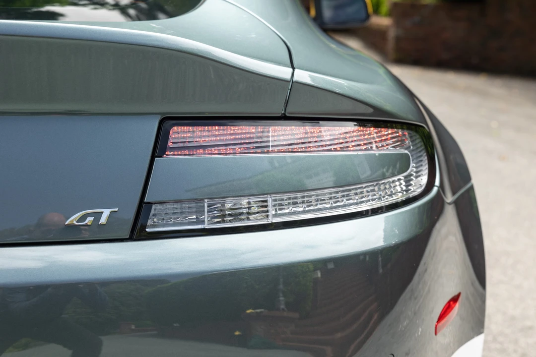 2015 Aston Martin V8 Vantage (2006-2017) - Image 24 of 31