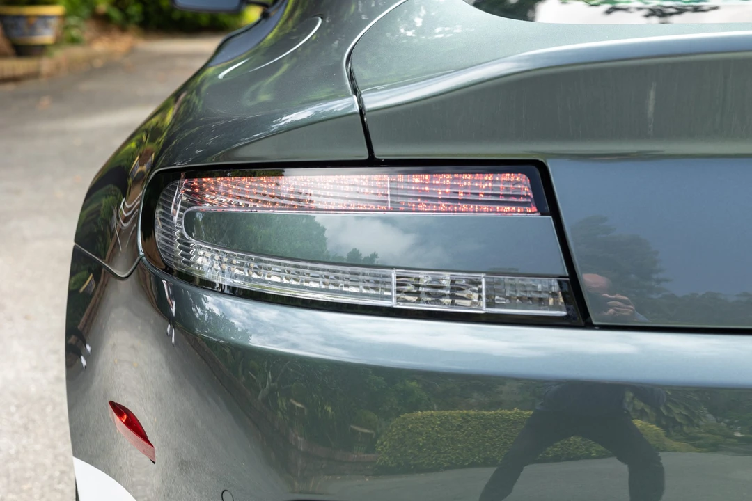 2015 Aston Martin V8 Vantage (2006-2017) - Image 23 of 31