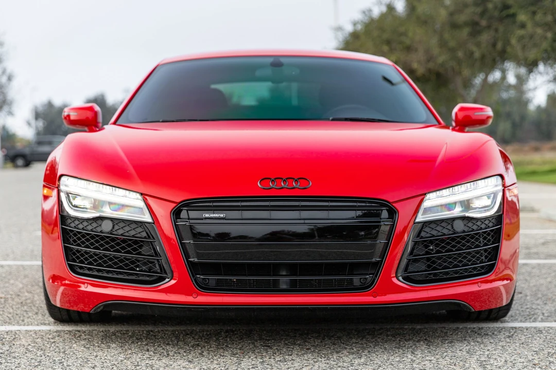 2015 Audi 42 R8 - Image 10 of 31