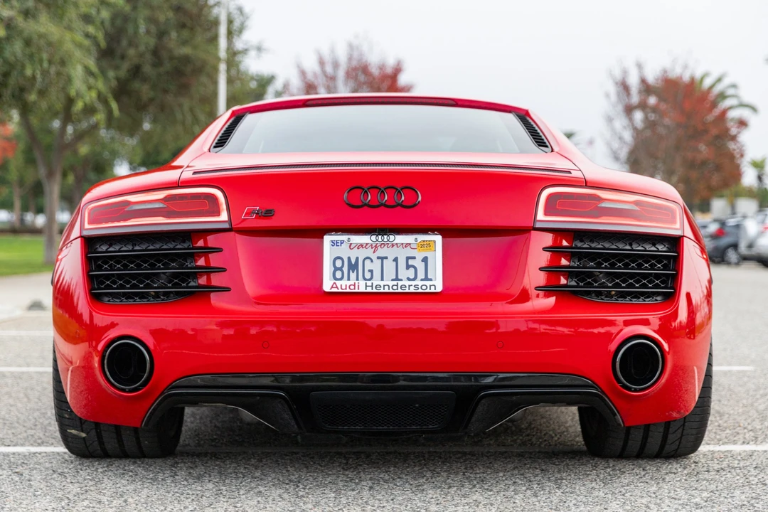 2015 Audi 42 R8 - Image 24 of 31