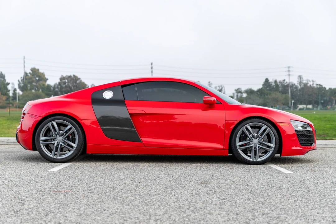 2015 Audi 42 R8 - Image 5 of 31