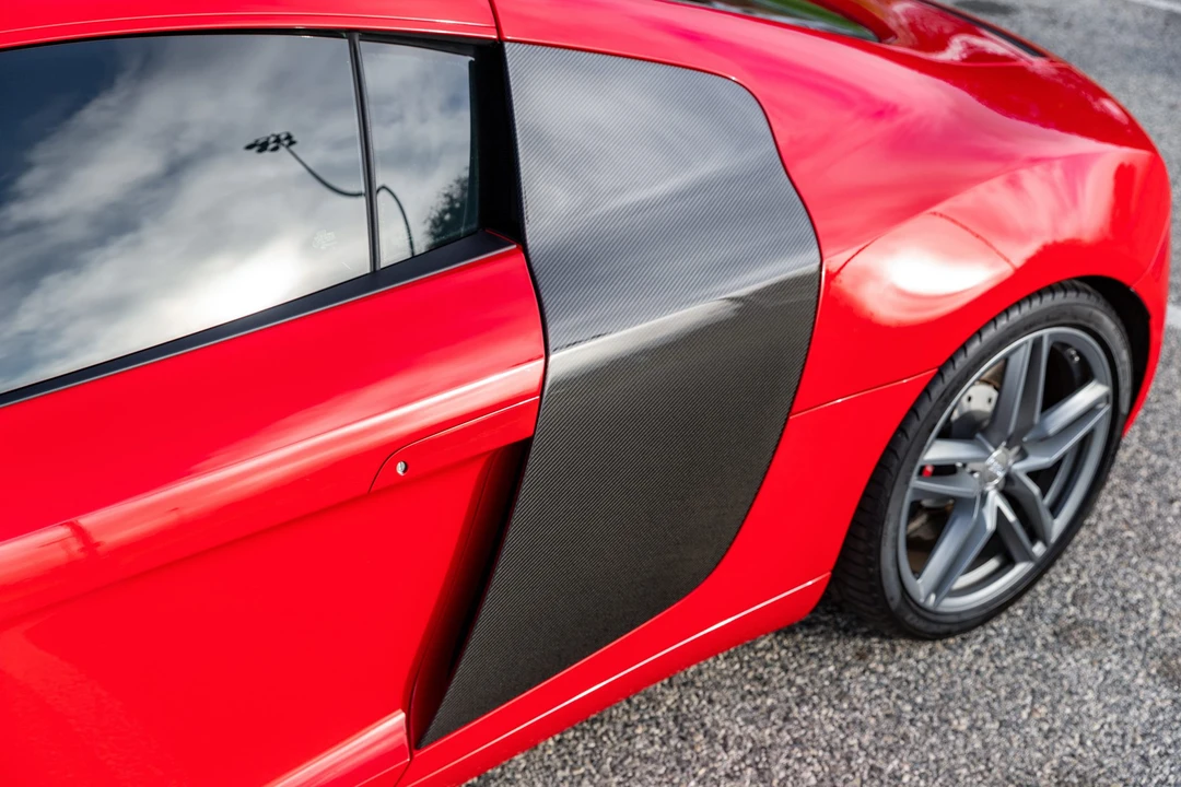 2015 Audi 42 R8 - Image 19 of 31
