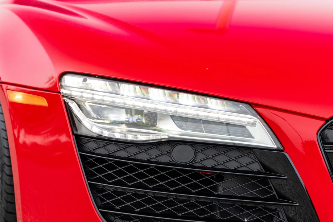 2015 Audi 42 R8 - Image 11 of 31