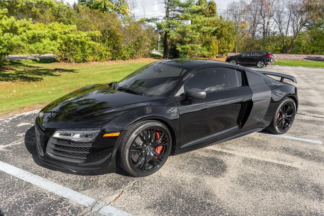 2015 Audi 42 R8 - Image 3 of 31