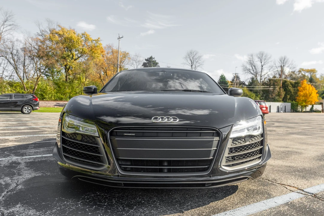 2015 Audi 42 R8 - Image 5 of 31