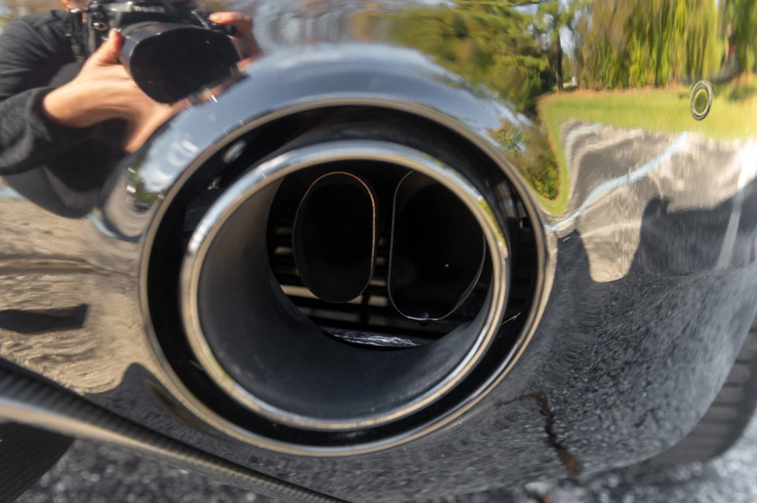 2015 Audi 42 R8 - Image 31 of 31