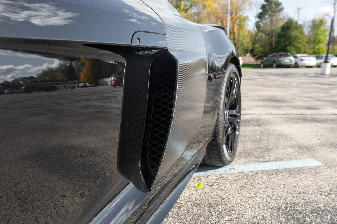 2015 Audi 42 R8 - Image 25 of 31