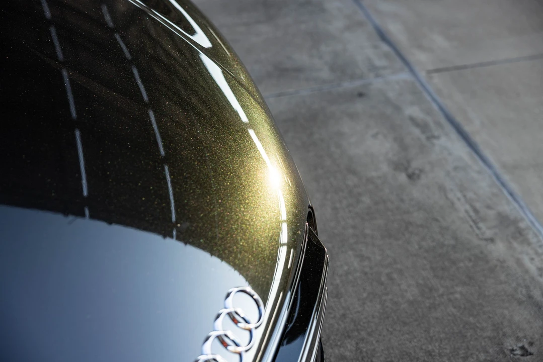 2015 Audi 42 R8 - Image 25 of 31