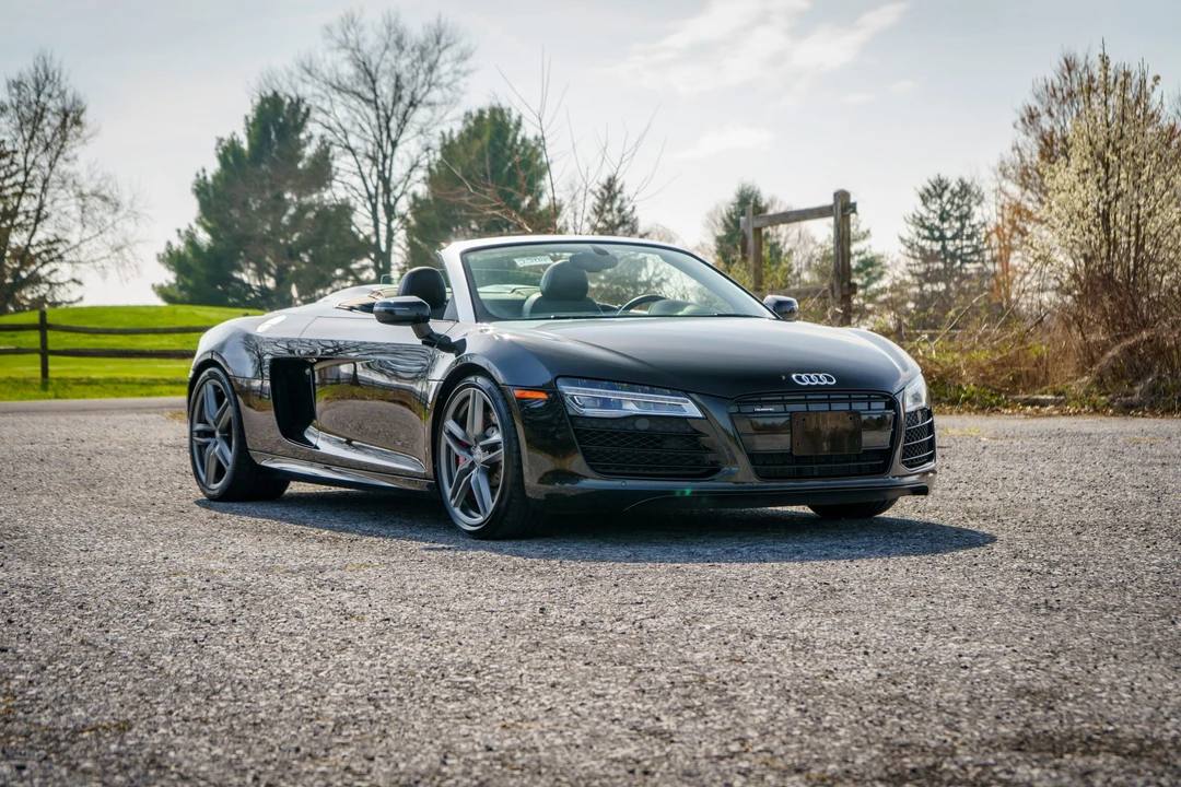 2015 Audi 42 R8 - Image 23 of 31