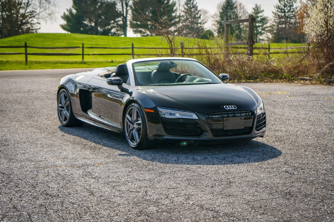 2015 Audi 42 R8 - Image 24 of 31