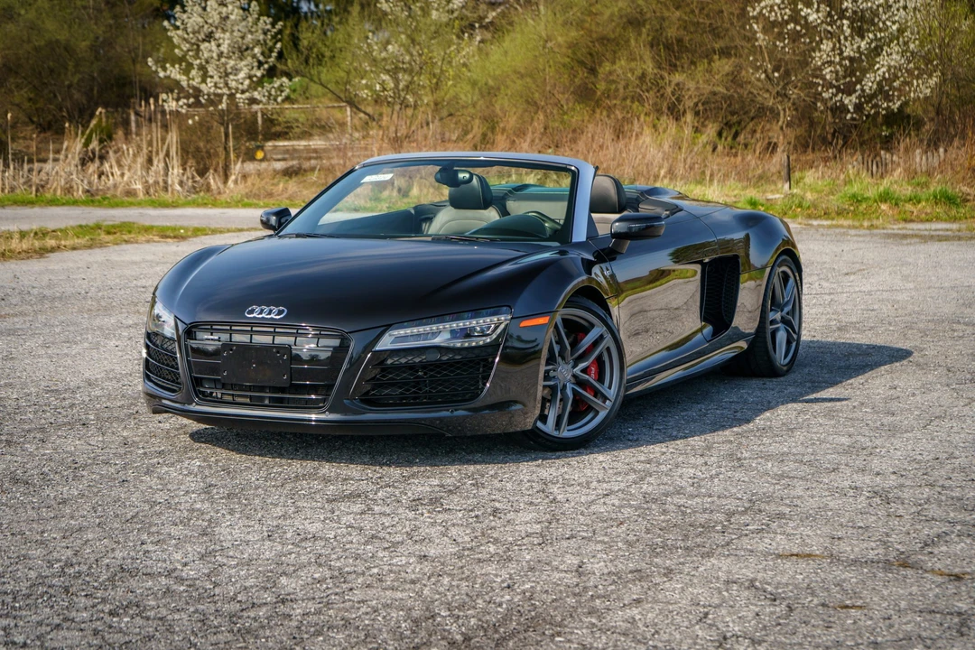 2015 Audi 42 R8 - Image 3 of 31