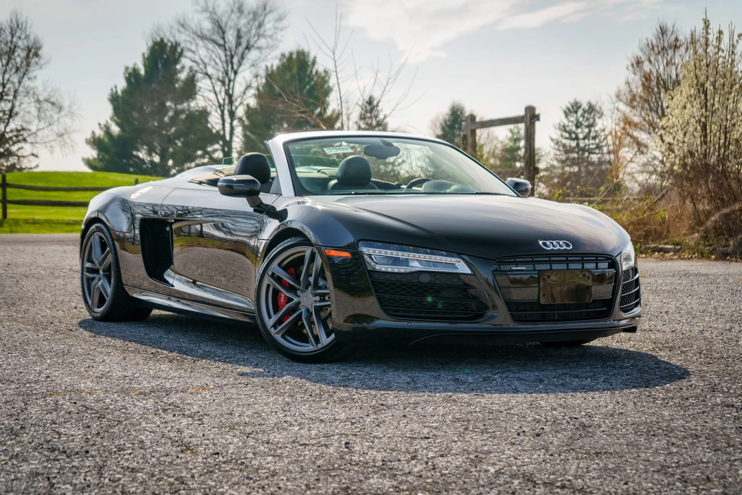 2015 Audi 42 R8 - Image 22 of 31