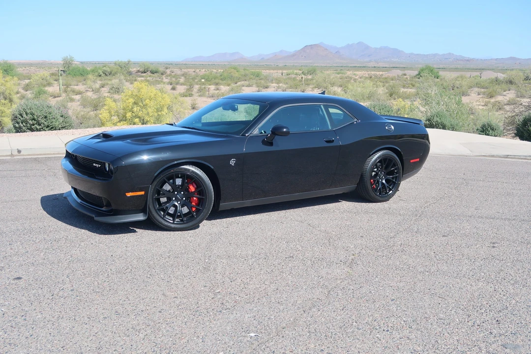 2015 Dodge Challenger SRT Hellcat 3rd Gen - Image 14 of 31