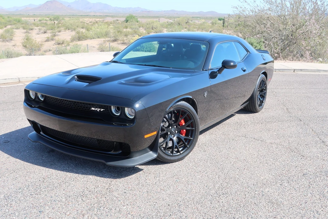 2015 Dodge Challenger SRT Hellcat 3rd Gen - Image 13 of 31