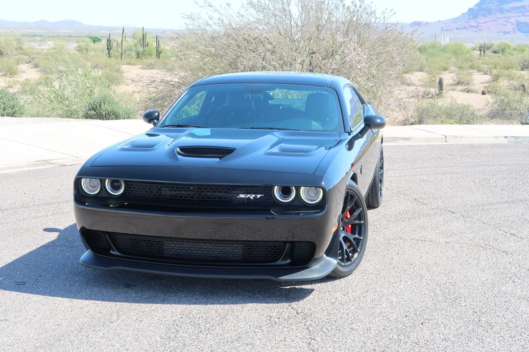 2015 Dodge Challenger SRT Hellcat 3rd Gen - Image 10 of 31