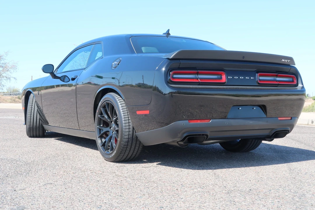 2015 Dodge Challenger SRT Hellcat 3rd Gen - Image 18 of 31