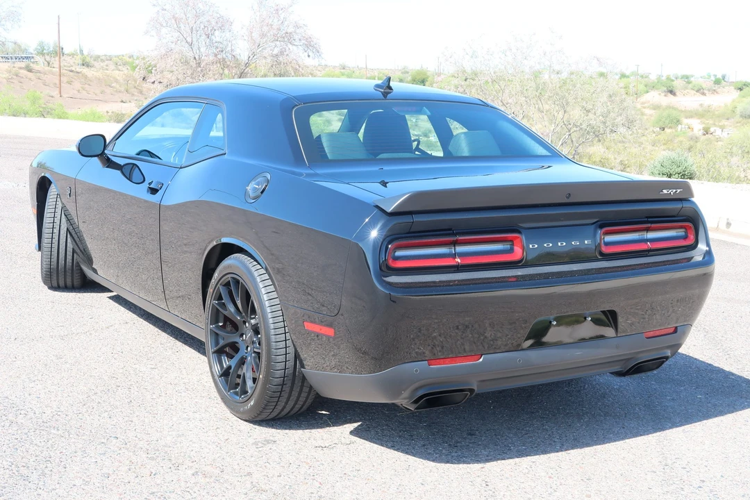 2015 Dodge Challenger SRT Hellcat 3rd Gen - Image 21 of 31