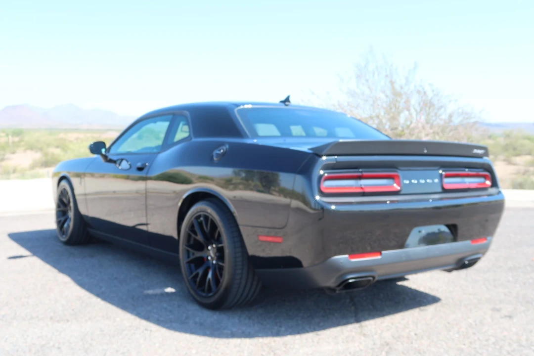 2015 Dodge Challenger SRT Hellcat 3rd Gen - Image 17 of 31