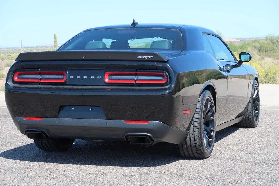 2015 Dodge Challenger SRT Hellcat 3rd Gen - Image 27 of 31