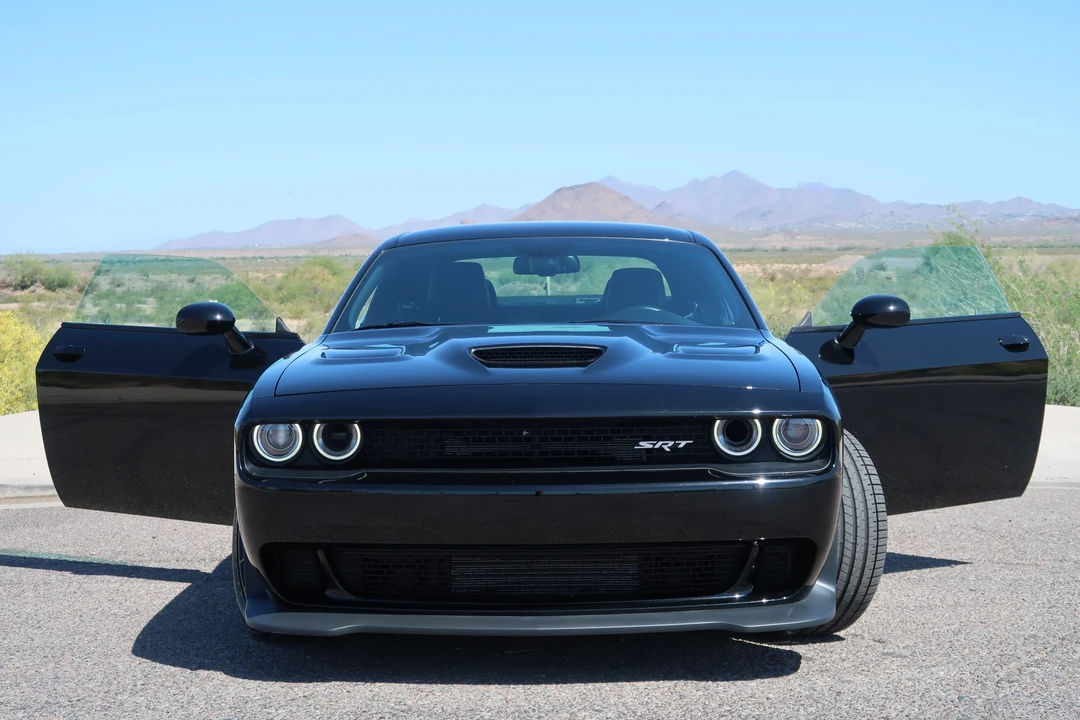 2015 Dodge Challenger SRT Hellcat 3rd Gen - Image 28 of 31