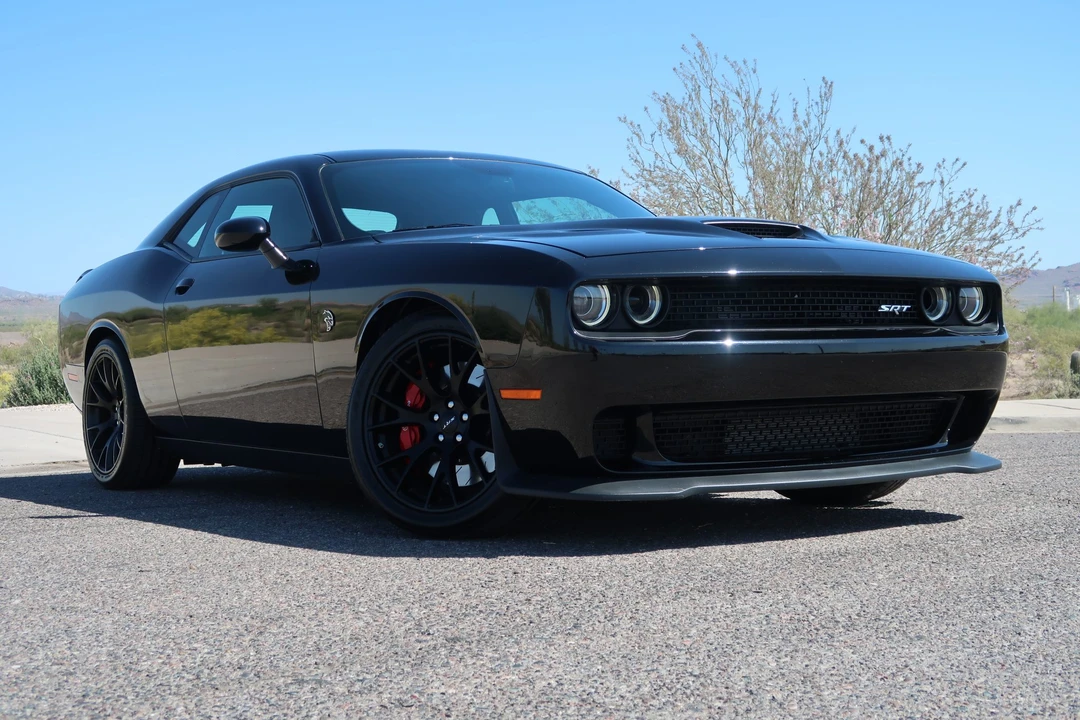 2015 Dodge Challenger SRT Hellcat 3rd Gen - Image 2 of 31