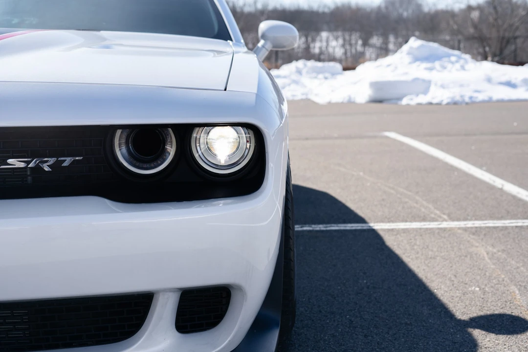 2015 Dodge Challenger SRT Hellcat 3rd Gen - Image 25 of 31