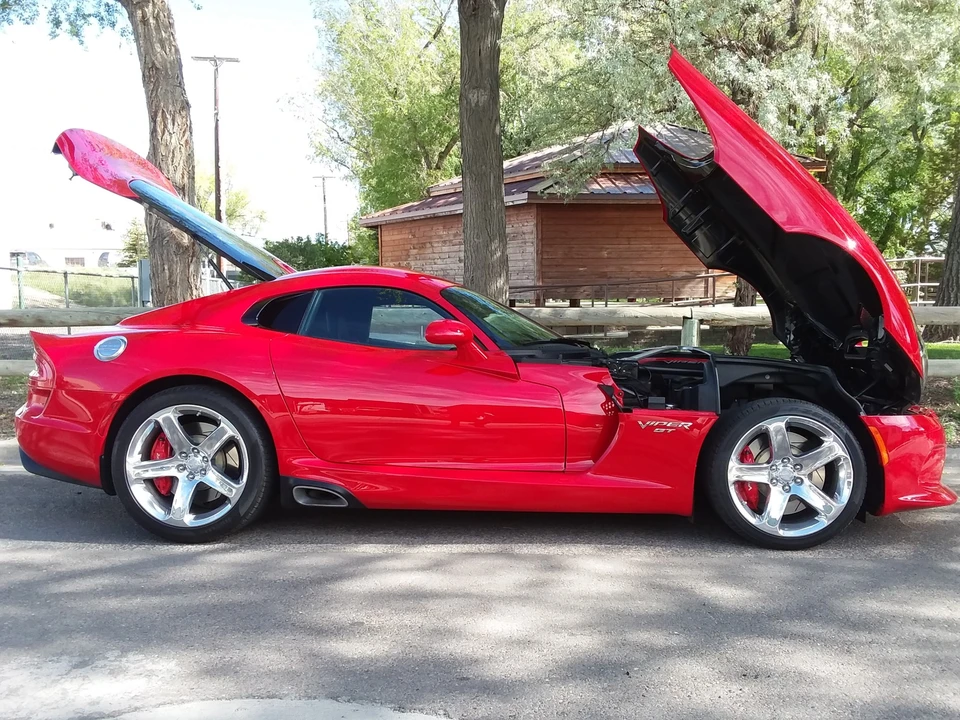 2015 Dodge Viper 5th Gen - Image 14 of 31