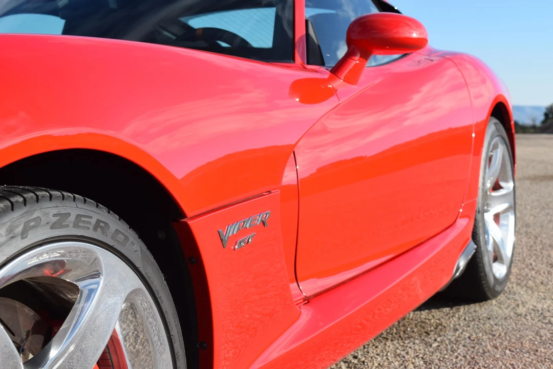 2015 Dodge Viper 5th Gen - Image 17 of 31