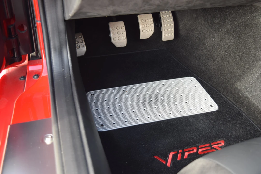 2015 Dodge Viper 5th Gen - Image 31 of 31