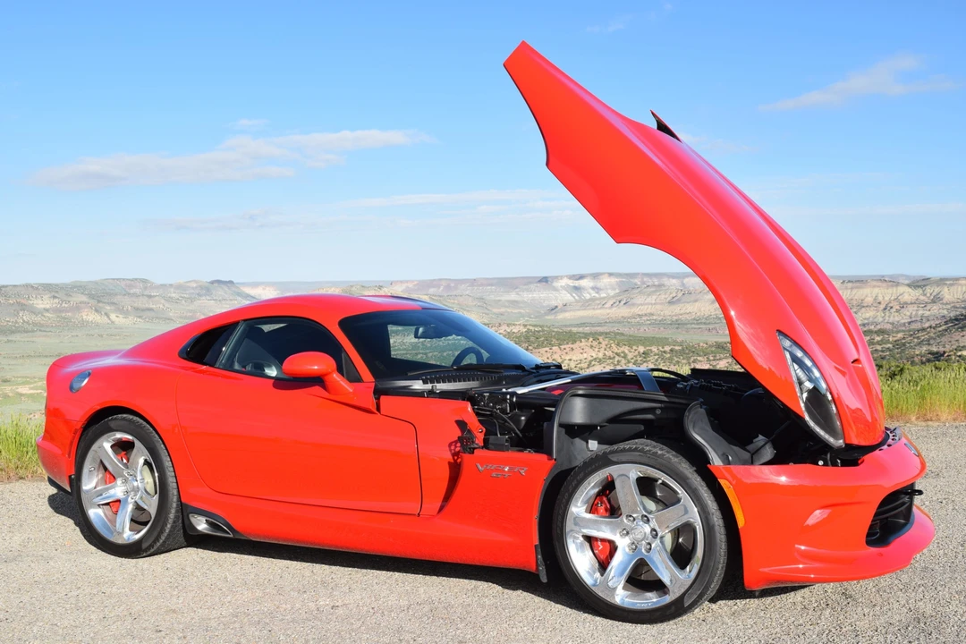 2015 Dodge Viper 5th Gen - Image 11 of 31