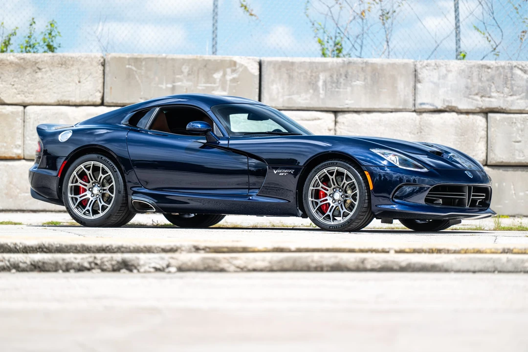 2015 Dodge Viper 5th Gen - Image 27 of 31